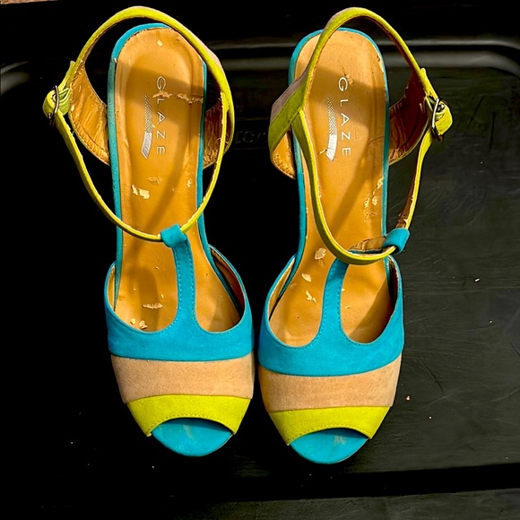 Glaze Shoes - Glaze Women's Blue and Yellow Sandal